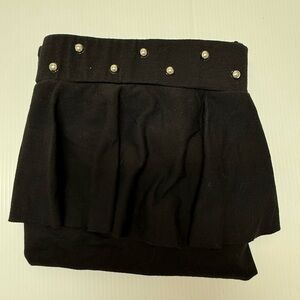 T276- Chic Black Sleeveless Crop Top with Studded Accents